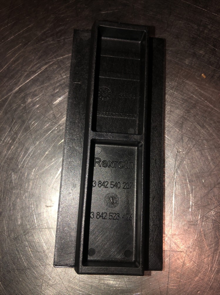 NOS Bosch Rexroth 3842523426 Guide Piece