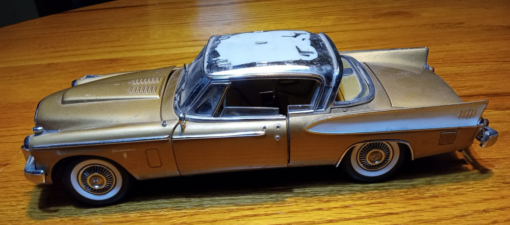 1958 Studebaker 1:18 Signature Series