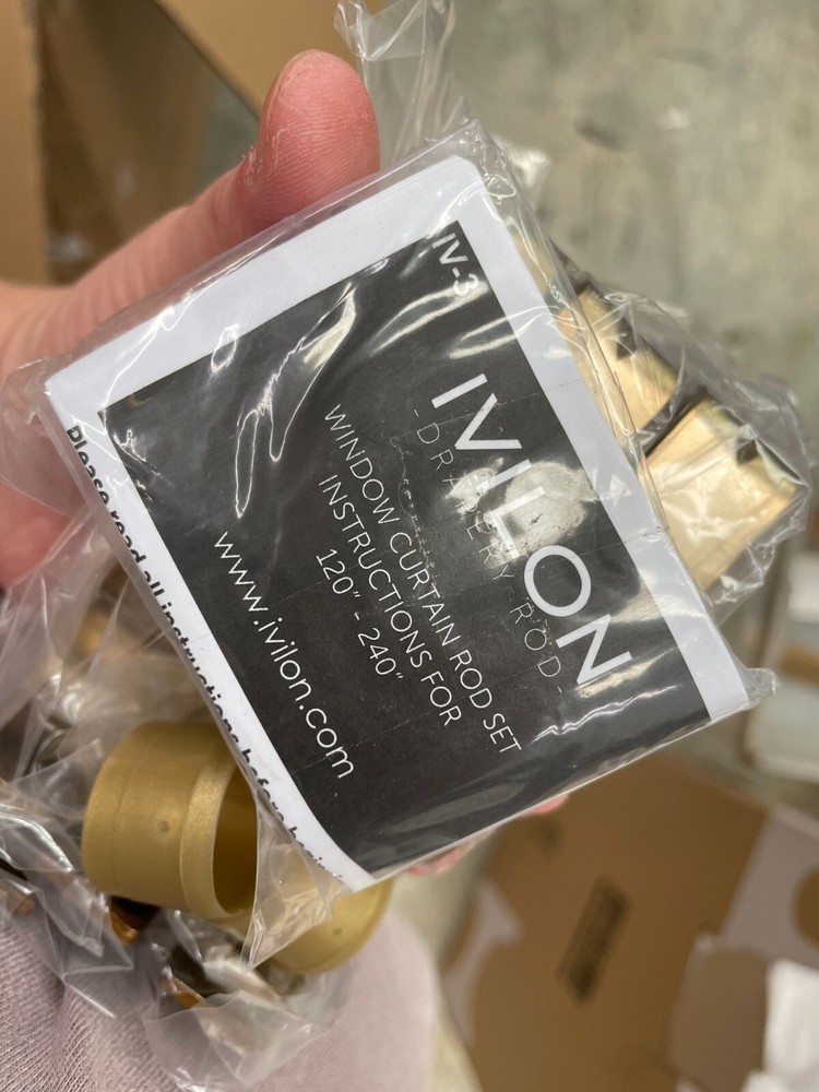 Ivilon Curtain Rod Hooks Set