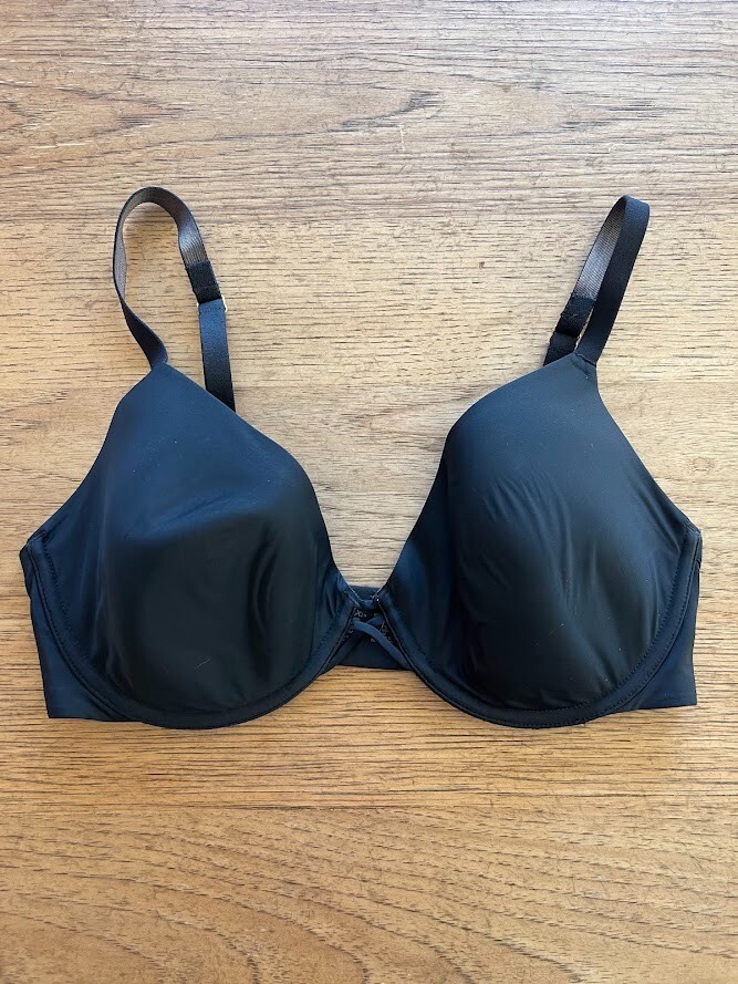 SOMA Smooth Pure Black Solid 38D Lightly Lined Plunge Bra Underwire NEW