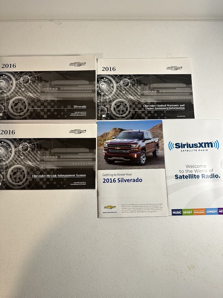 2016 Chevrolet Silverado Owners Manuals Set