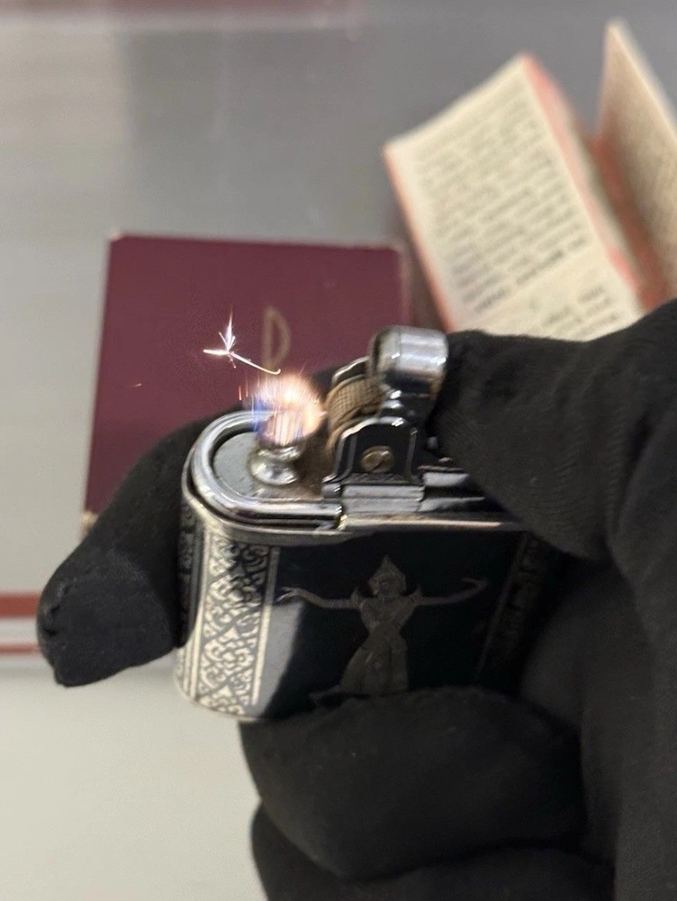 Vintage Ronson Whirlwind Sterling Silver Lighter – Siam Dancing Figures