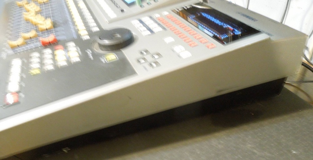 yamaha aw4416 professional workstation