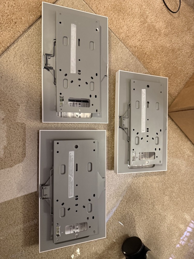 Cisco MR53E APs (x3) Unclaimed, With Mounting Brackets