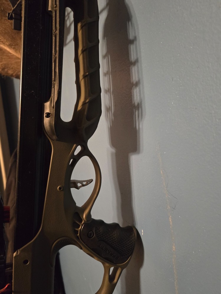 barnnett crossbow xp385