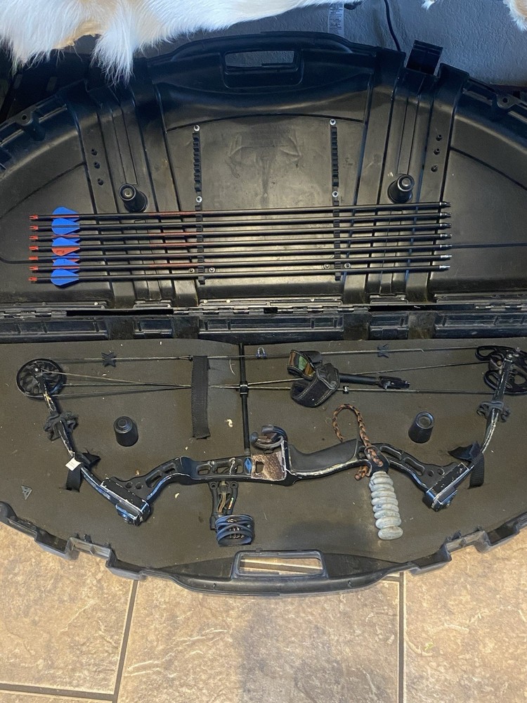 Diamond by Bow Tech Compound Bow