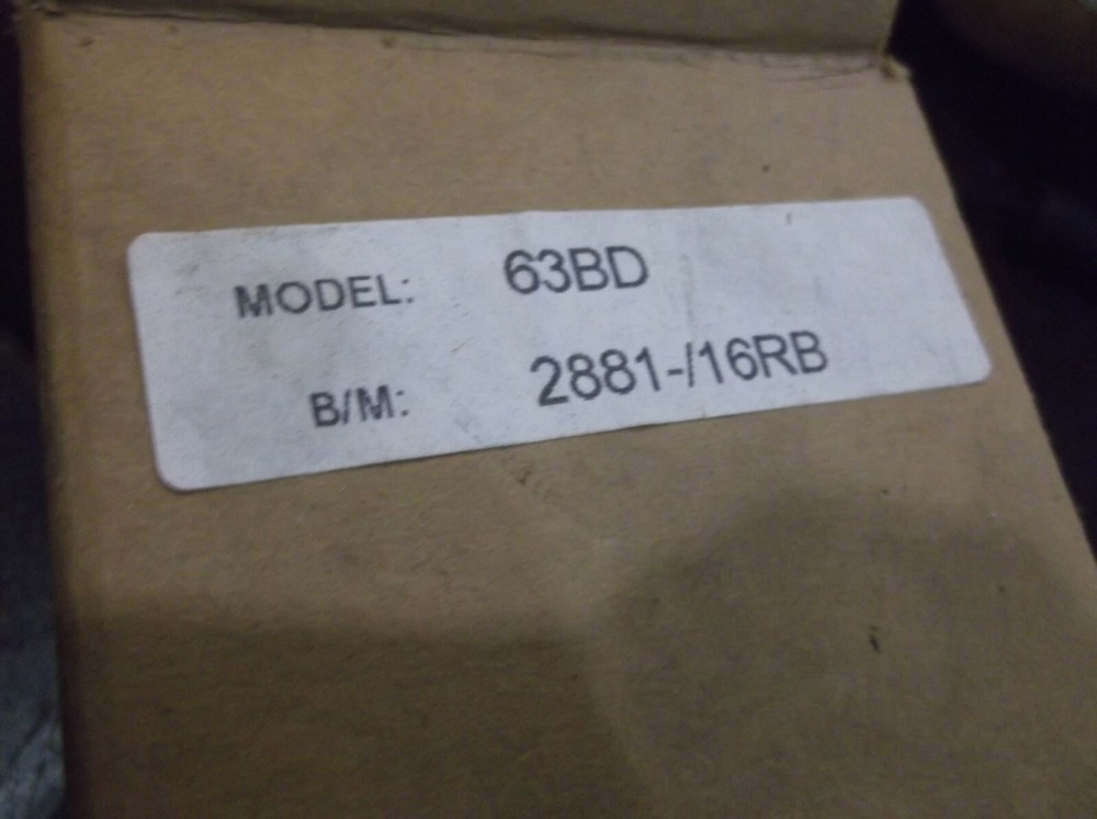 NIB MOORE 63BD CONSTANT DIFFERENTIAL FLOW CONTROLLER (801)