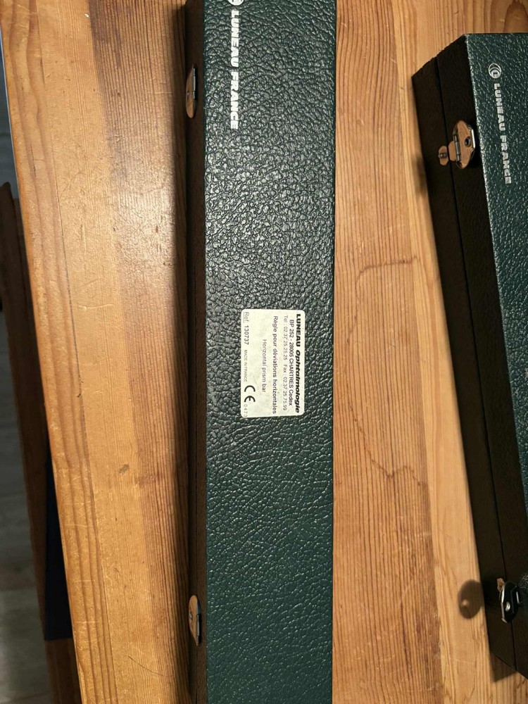 LUNEAU HORIZONTAL AND VERTICAL PRISM BARS. EXCELLENT CONDITION.