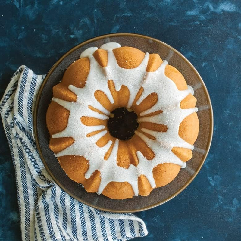 Pro Cast Original Bundt Pan, 12 Cup, Grey