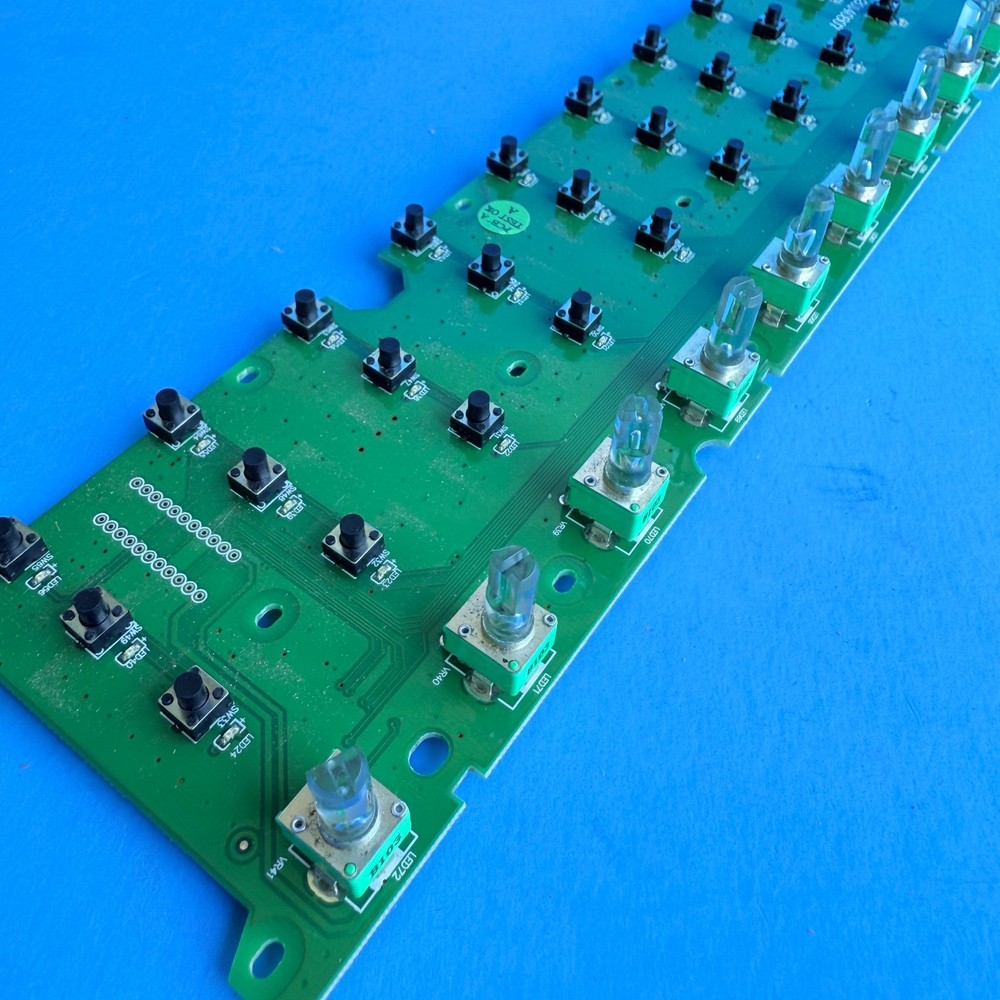 ALESIS VI49 MIDI Keyboard Controller OEM Part: Knobs Display Main Board PCB