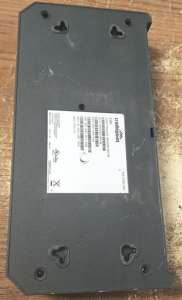 CradlePoint E300-C4D Router. UNIT ONLY! *READ⬇️*