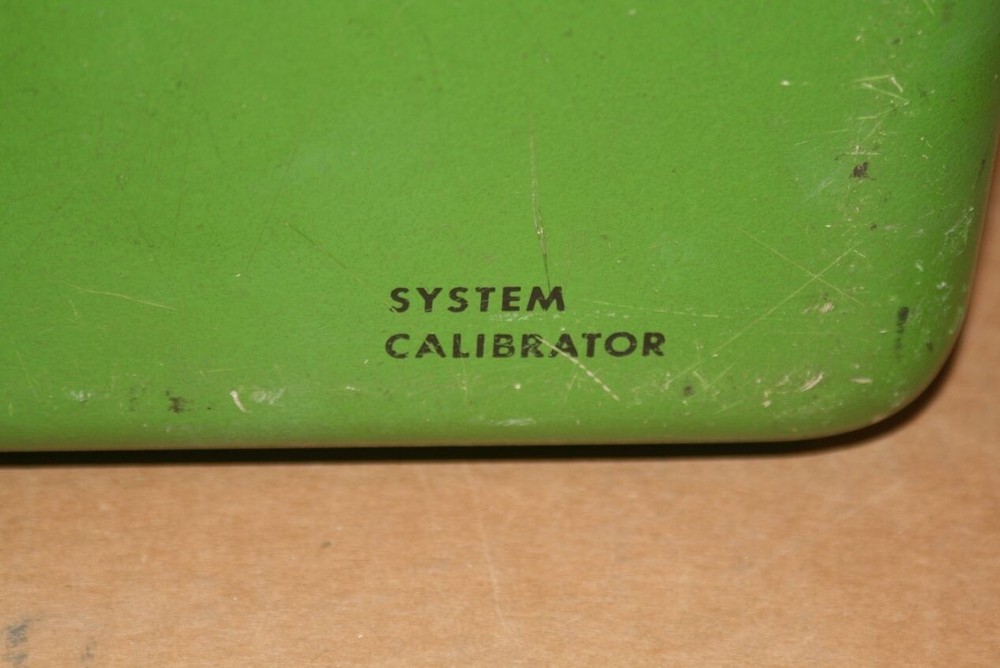 Invensys Foxboro 2AT-CAL Spec 200 System Calibrator