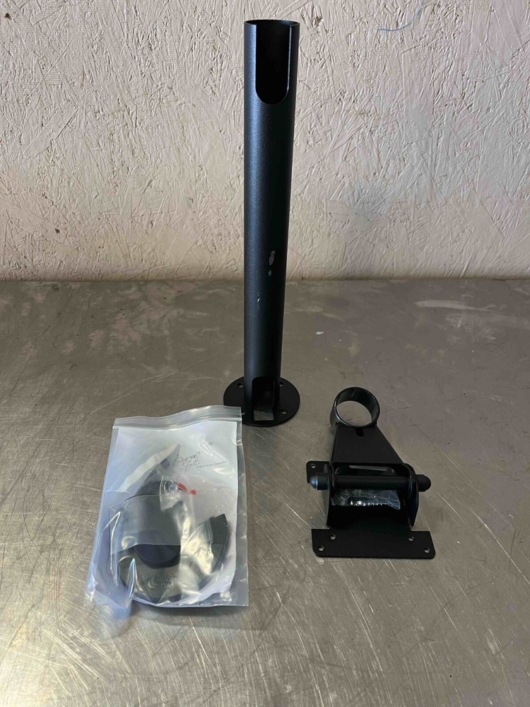SPACEPOLE POLE MOUNT FOR POS MONITOR
