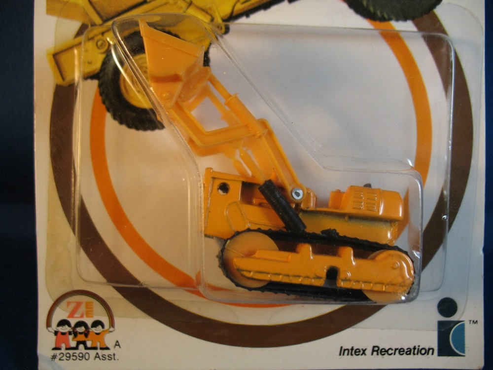 Intex Zee Toys, Mini Macks, 4 Construct vehicles. See Description