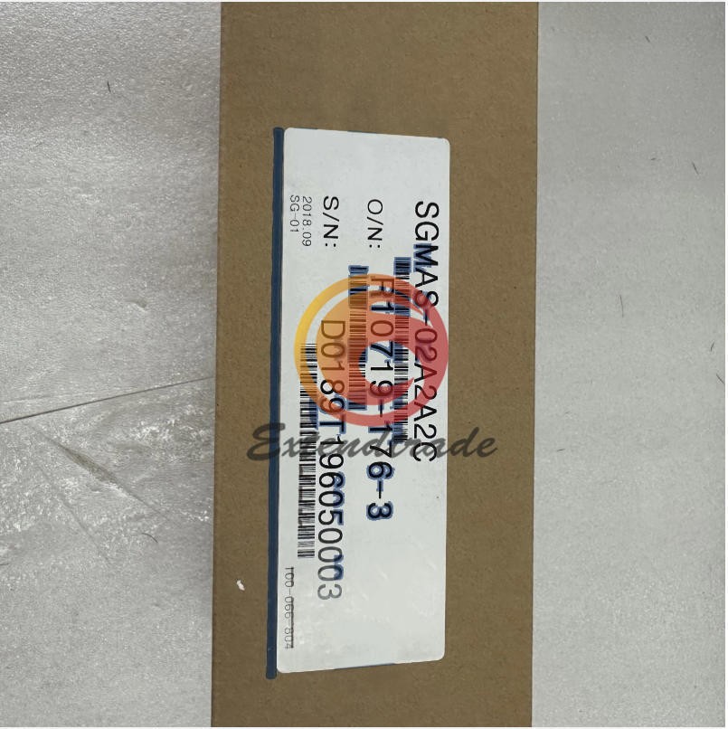 One New Yaskawa servo motor SGMAS-02A2A2C