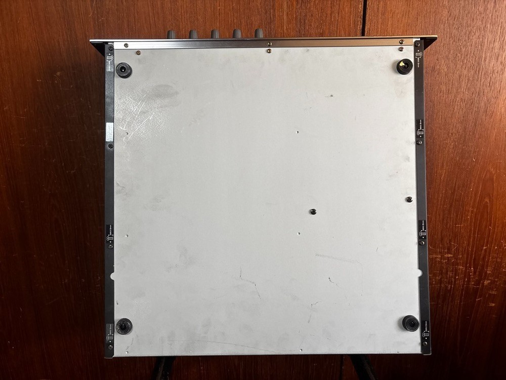 YAMAHA A4000 Maximum 128MB memory Professional Sampler w/ EXT SCSI CD-RW CD-ROM