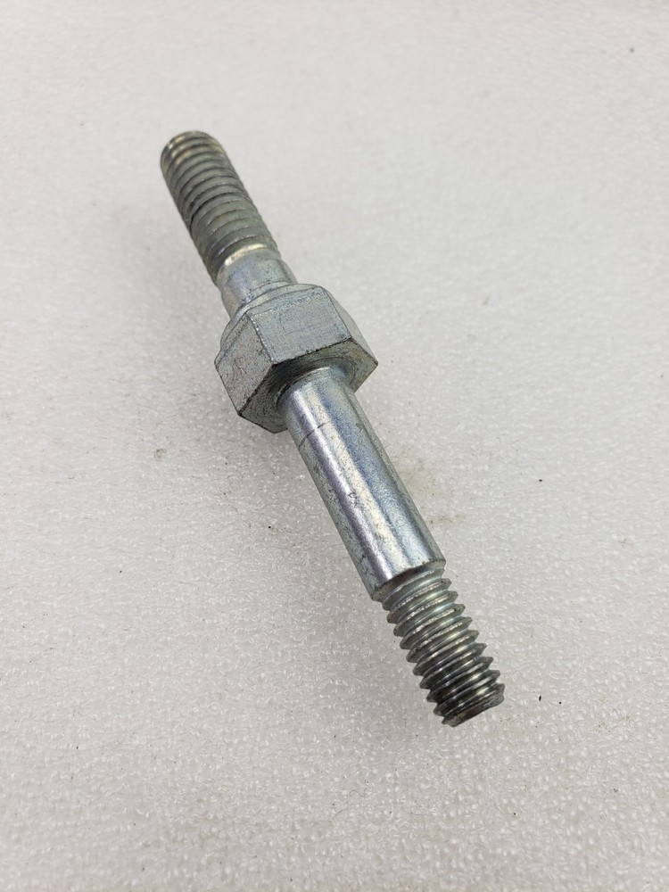 Harley-Davidson 90367-97 Saddlebag Hanger Stud Softail Heritage Classic