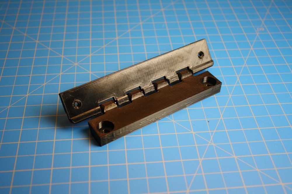 1999-2001 Camry Center Console Hinge Replacement