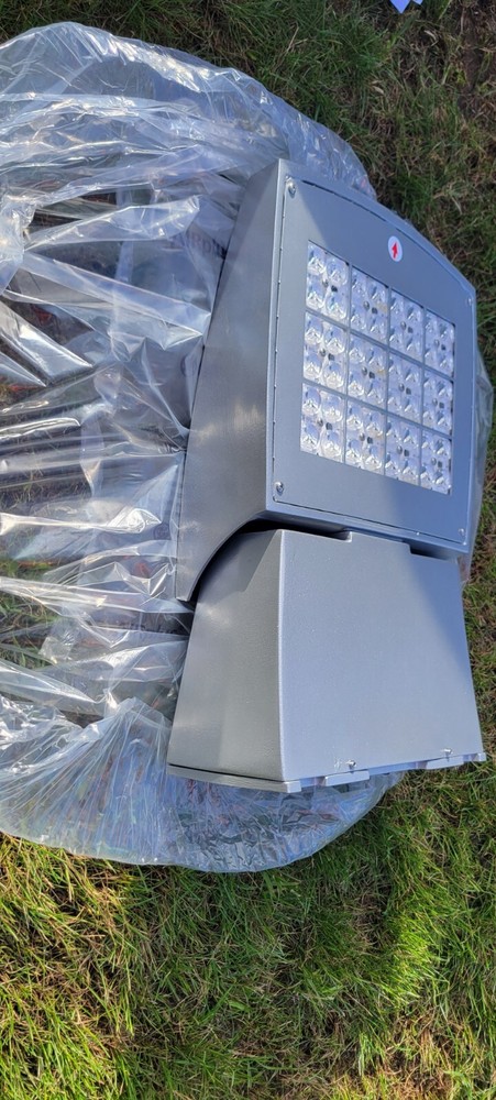 Wall Pack 150w LED Visionaire Lighting New In Box