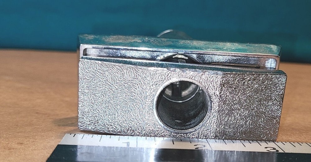 (AP) Automatic Products T handle for snack vending machine