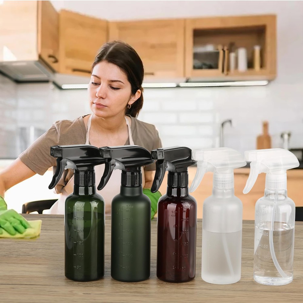 TTTred Plastic Spray Bottles (2 Pack 10 oz), Leakproof 2 PACK CLEAR