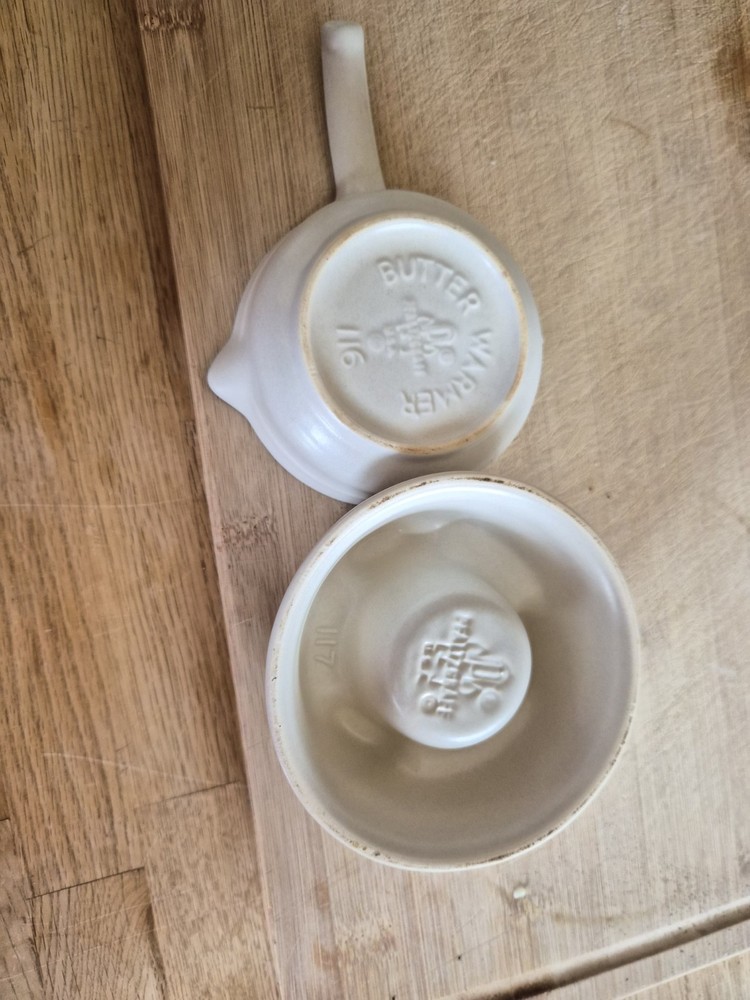Pfaltzgraff Yorktowne Butter Warmer With Candle Warmer Base