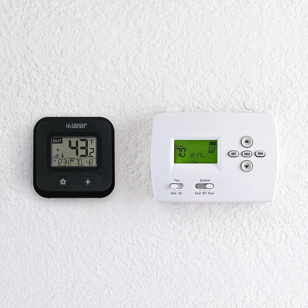 La Crosse Technology 308-147 Wireless Compact Digital Thermometer with Black