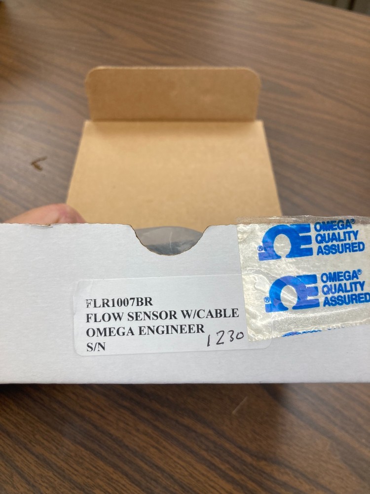 Omega Engineering liquid Flow Sensor without display - Model FLR1007BR