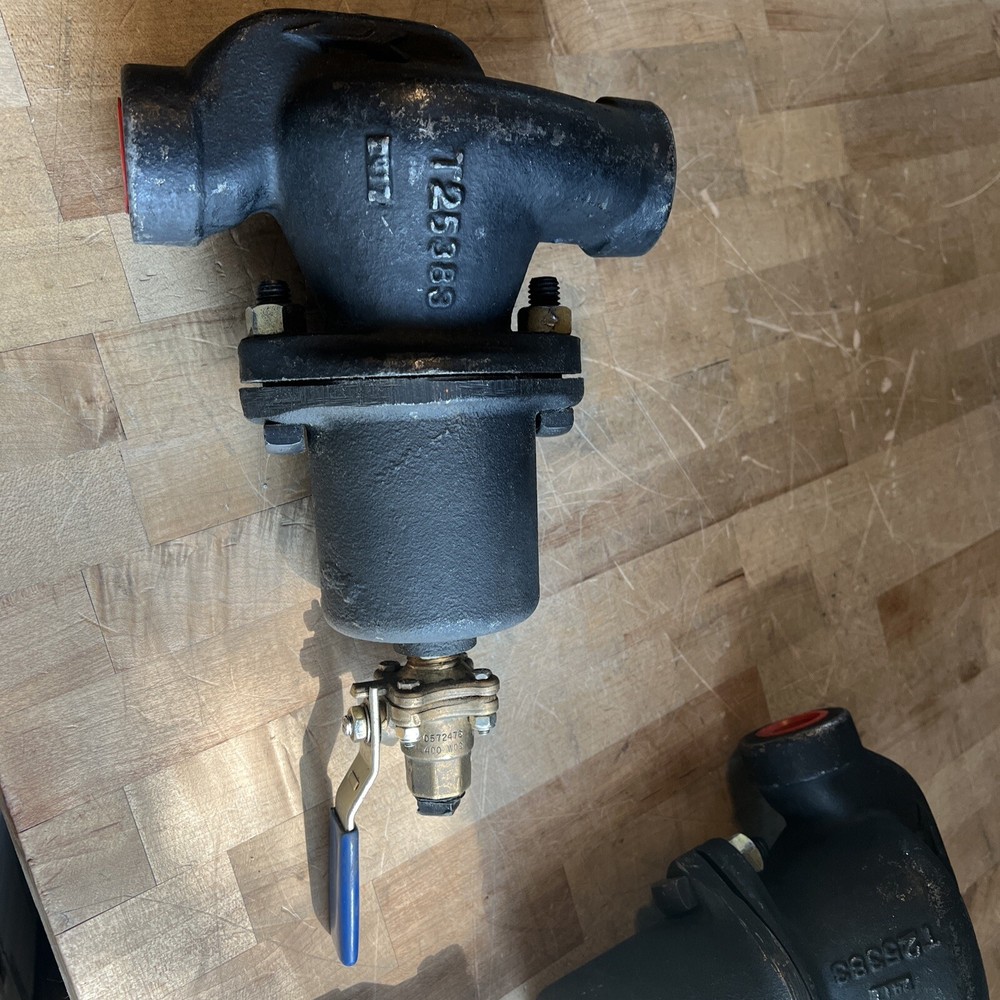 Water Pressure Reducing Valve USED Control Valve x2 (Unknown) T25383