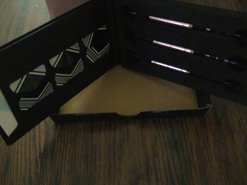 Dart Set 3 Piece Black and Gray