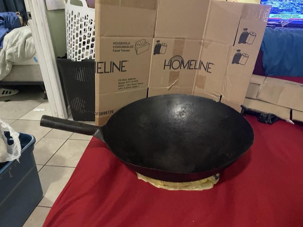 Rare Asian Skillet (LARGE) Cast Iron
