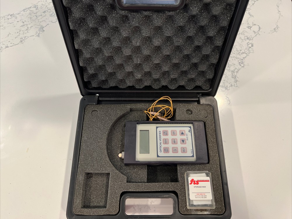 FIS FIBER OPTICAL VERIFIER MODEL OV-1 LIGHT SOURCE METER WITH CASE
