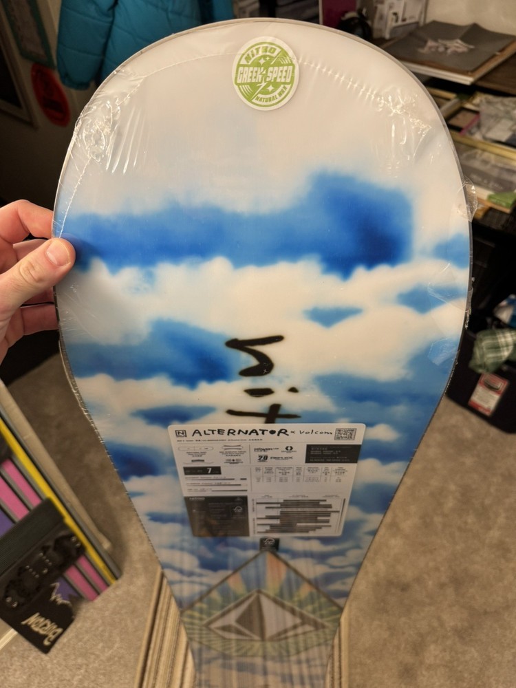 Nitro/Volcom Alternator 162cm BRAND NEW - 24/25