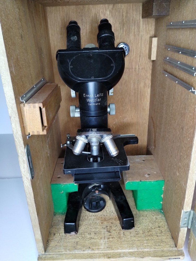 Antique ERNST LEITZ WETZLAR Stereo Look Microscope With Box