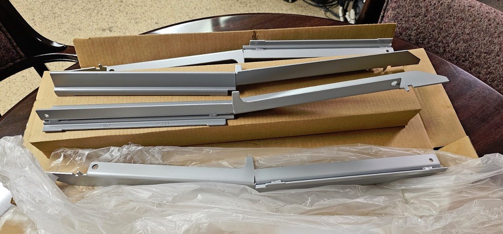 Steelcase Turnstone Bivi Desk brackets set