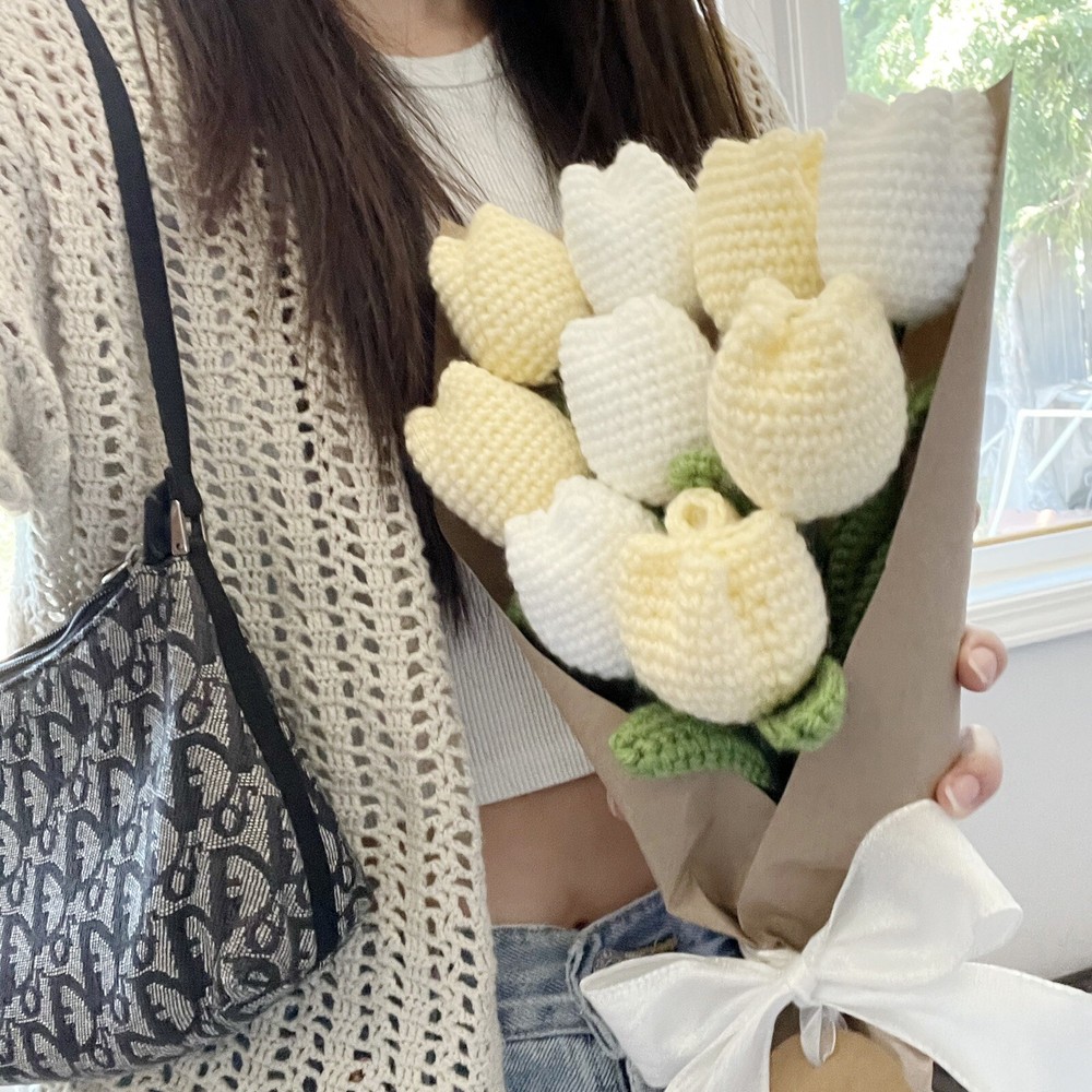 handmade trending crochet tulips