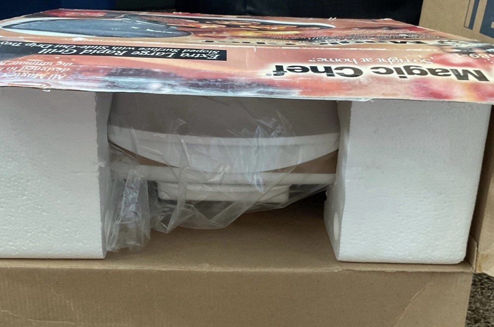Extra Large Magic Chef Rapid Grill - Black NIB