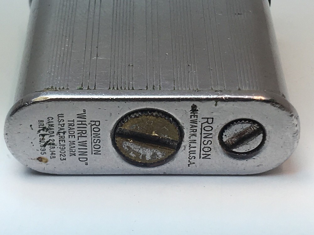 Vintage RONSON WHIRLWIND ETCHED CHROME CIGARETTE LIGHTER
