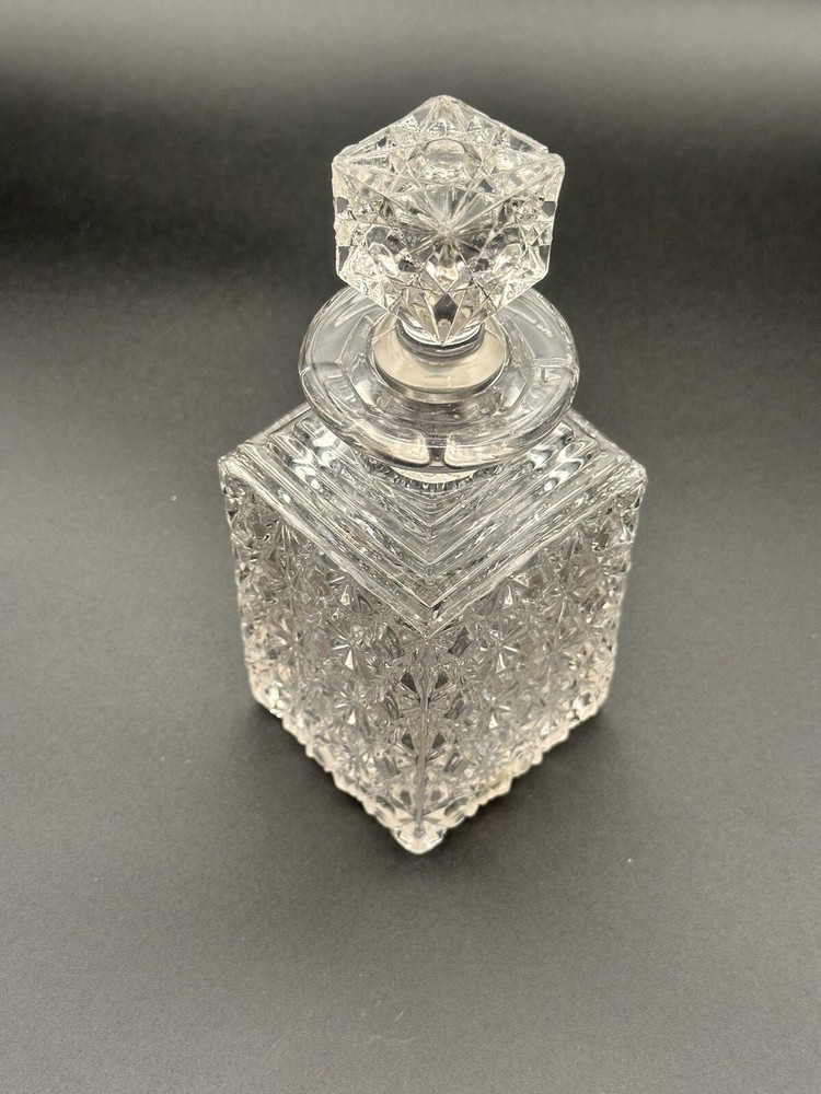 Daisy & Button Decanter Perfume EAPG 1880’s Slight Glow 10oz