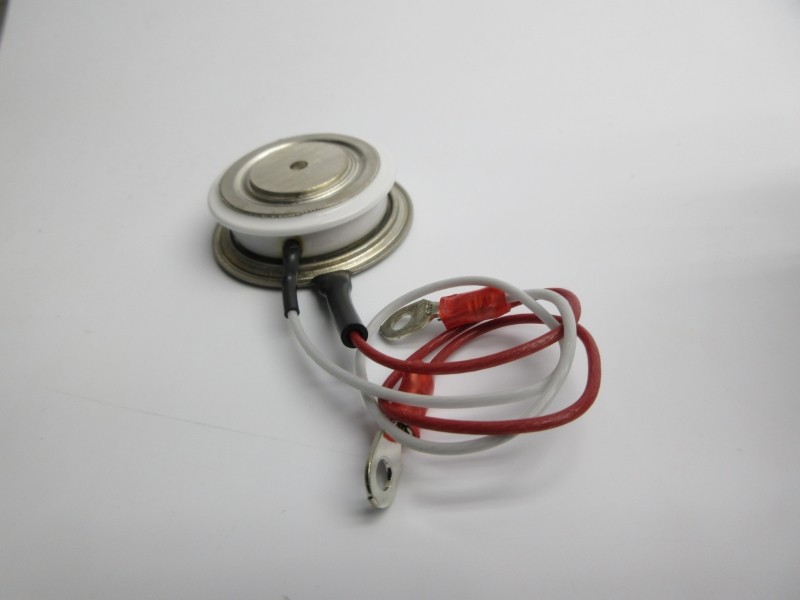 THYRISTOR ECG5592 NSNP