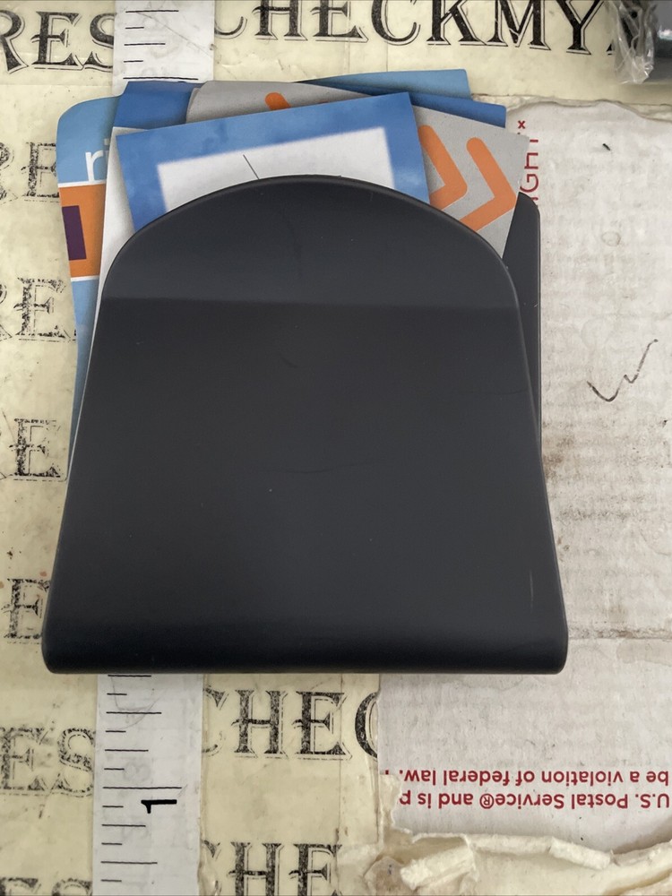 8x Quartet Magnetic Document Holder