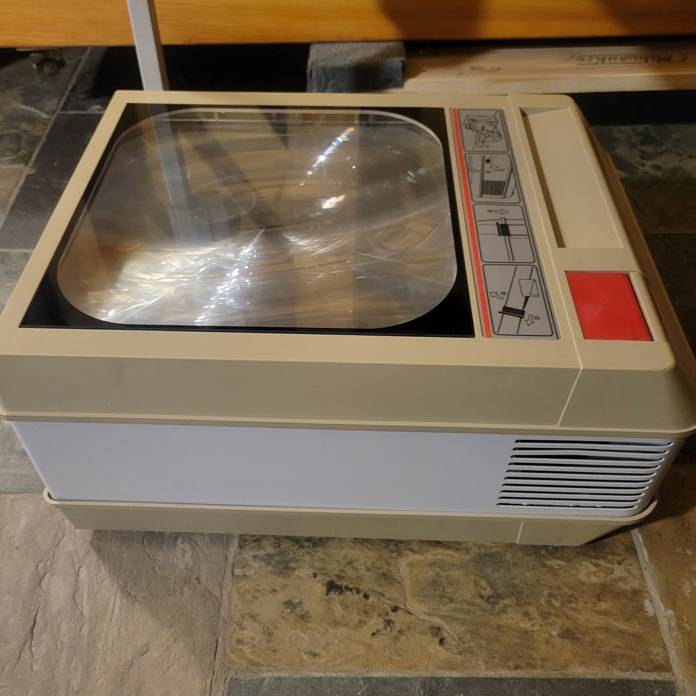 Vintage Apollo Eclipse AI 2000 Overhead Projector