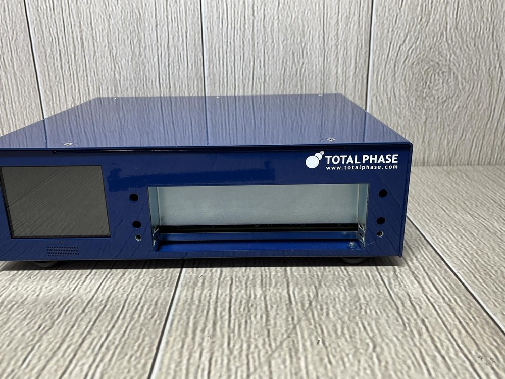 Total Phase Advanced Cable Tester V2 TP800110