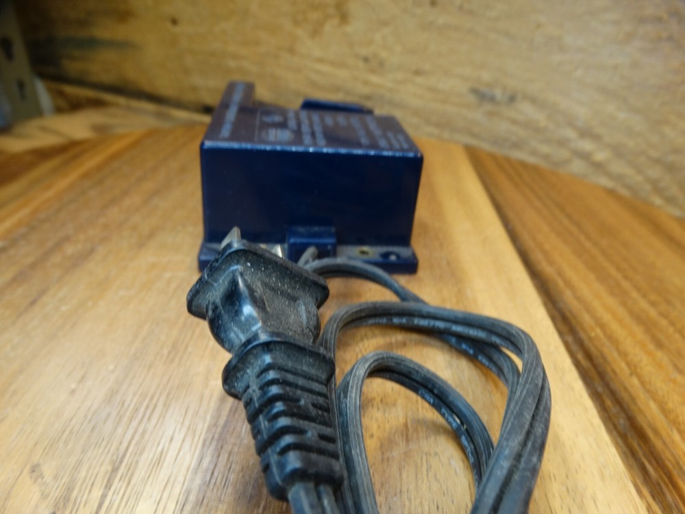 Life Like H0 Scale Model Train Transformer Output 20VAC/ 18VDC/ 6VA Max