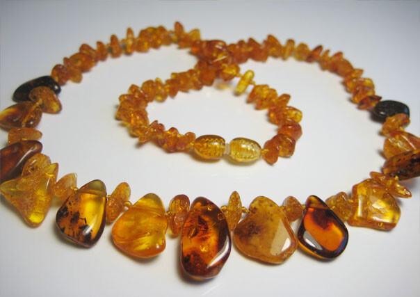 Genuine Beautiful Baltic Amber Necklace  !!!