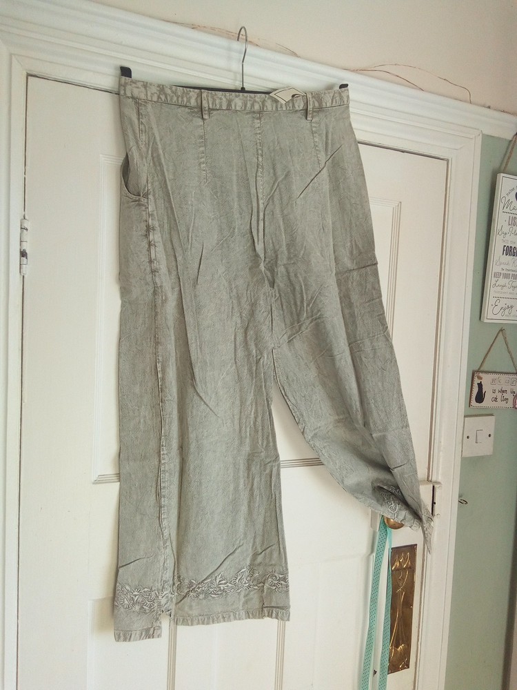 Stonewashed Flared Summer Trousers Embroidered Detailing Medium Boho Hippy