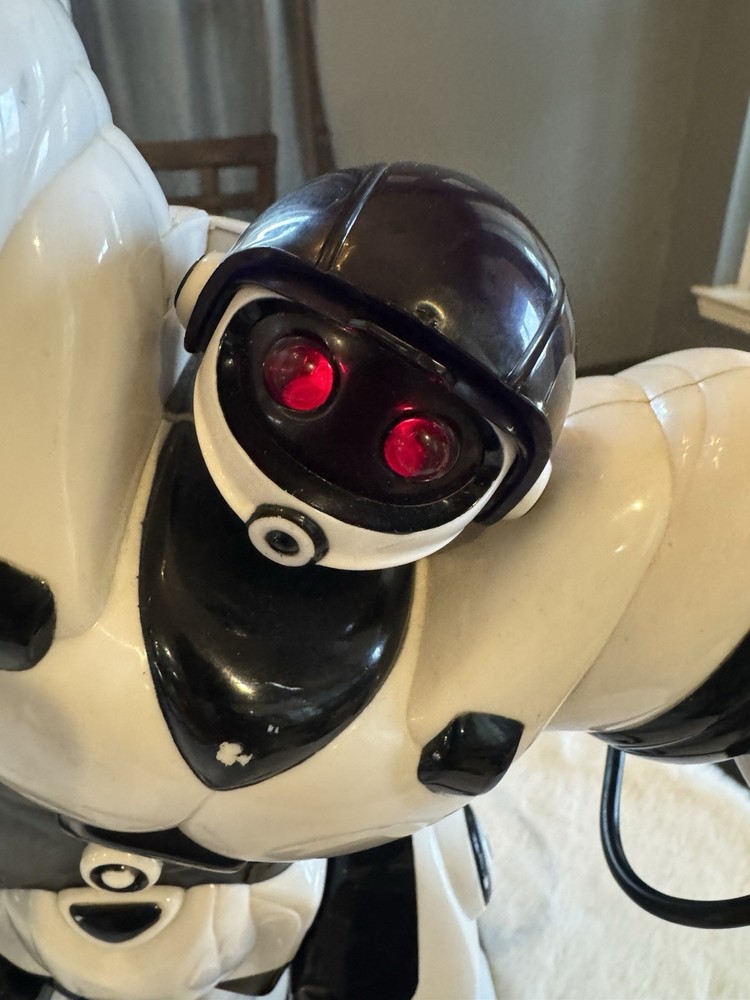 WowWee Robosapien Needs Remote Control Tested Working