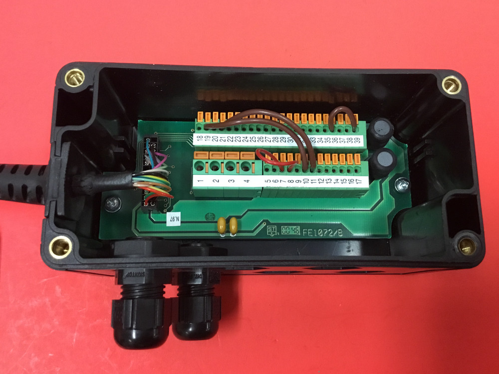 DataLogic - Laser Barcode Reader - Model: DS2100 w/Junction Box
