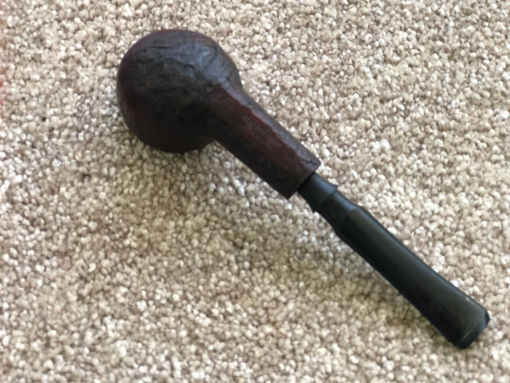 KAYWOODIE RUSTICATED AUTHOR SAXON BRIAR PIPE