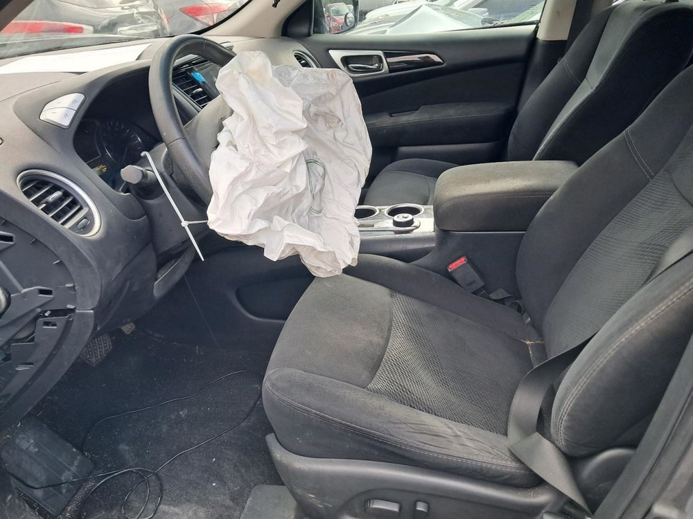 PATHFINDR 2015 Glove Box 4847070